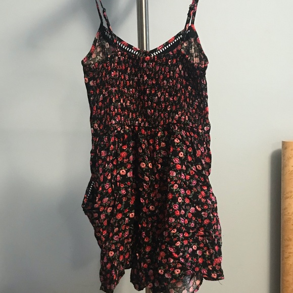 Xhilaration Floral Romper - Picture 2 of 4